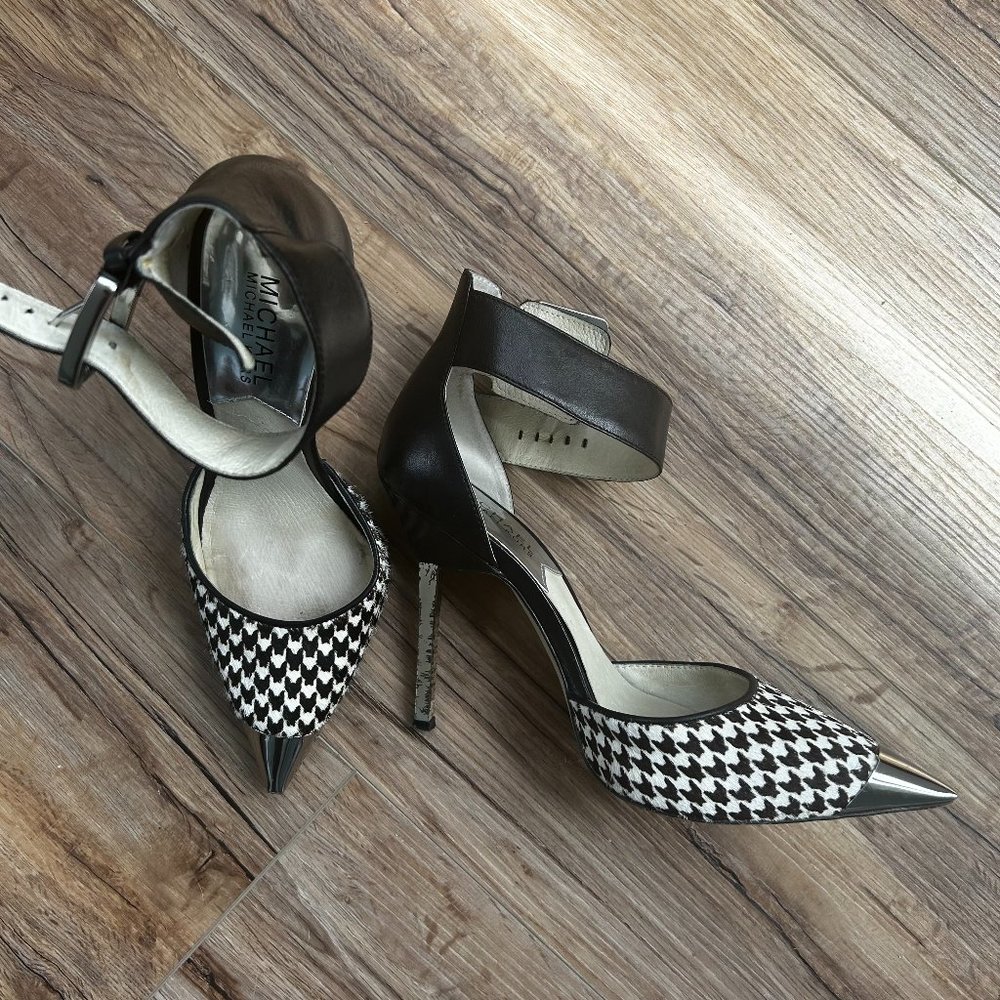 Michael Kors Zady Ankle Strap Houndstooth Stiletto Calf Hair Heels Pumps